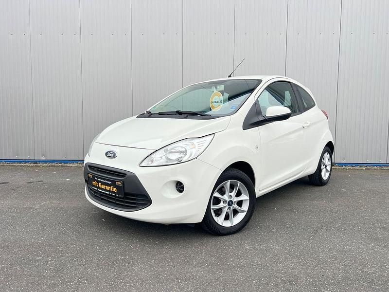 Weiß Gebraucht 2014 Ford Ka Cool & Sound Edition Kleinwagen | 5.500 € (Fairer Preis) - Bild 1/4