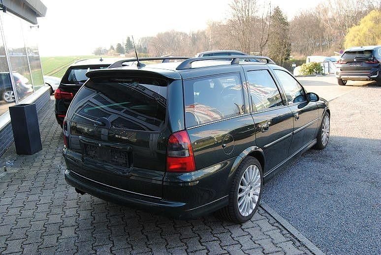 Gebraucht Opel Vectra Sport 147 PS (108 kW) 2000 Grün Kombi