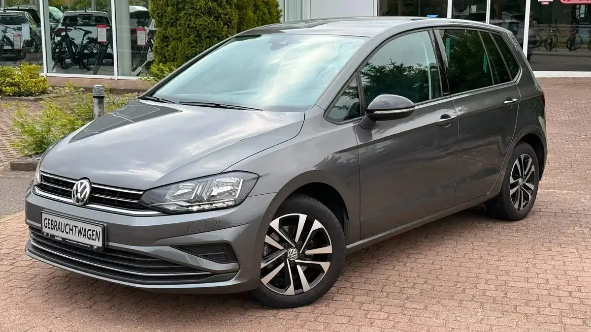 Gebraucht VW Golf VII 150 PS (110 kW) 2019 Grau Kleinwagen