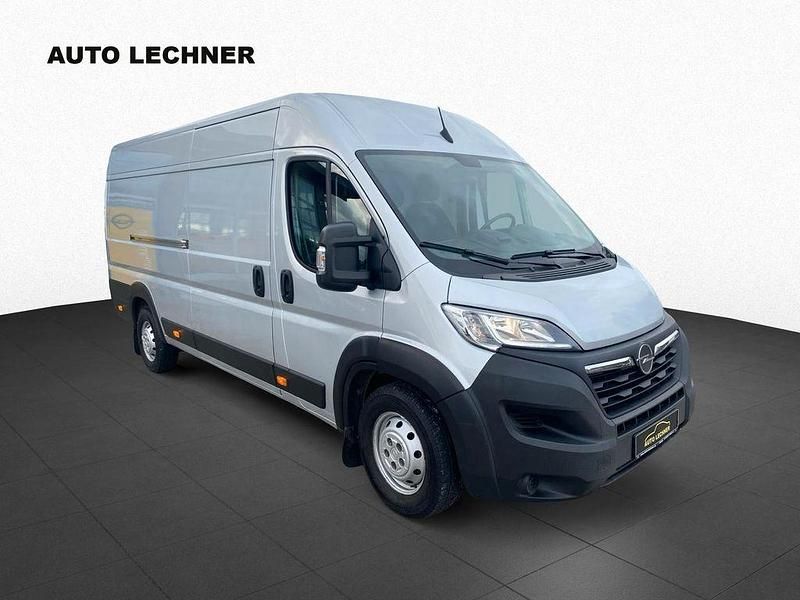 Gebraucht Opel Movano 140 PS (102 kW) 2023 Silber Van