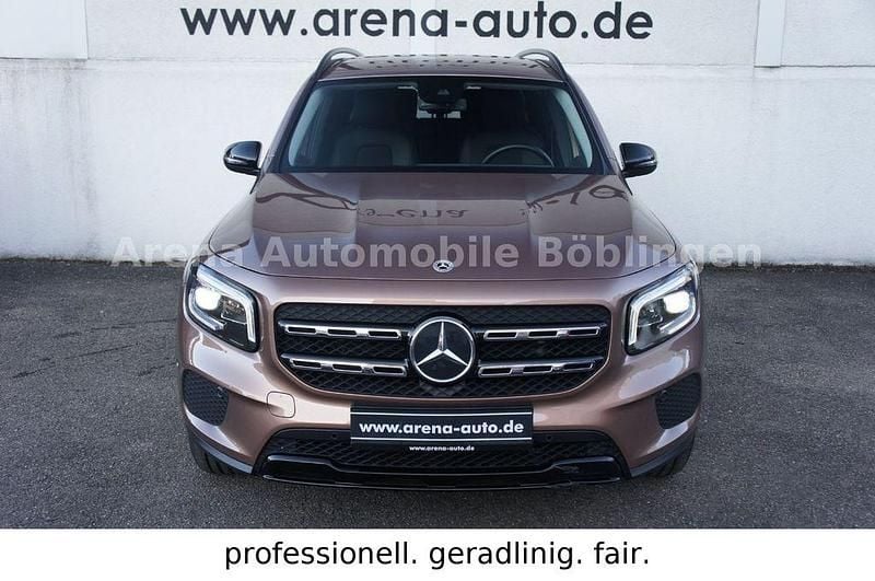 Gebraucht Mercedes GLB200 150 PS (110 kW) 2022 Gold SUV