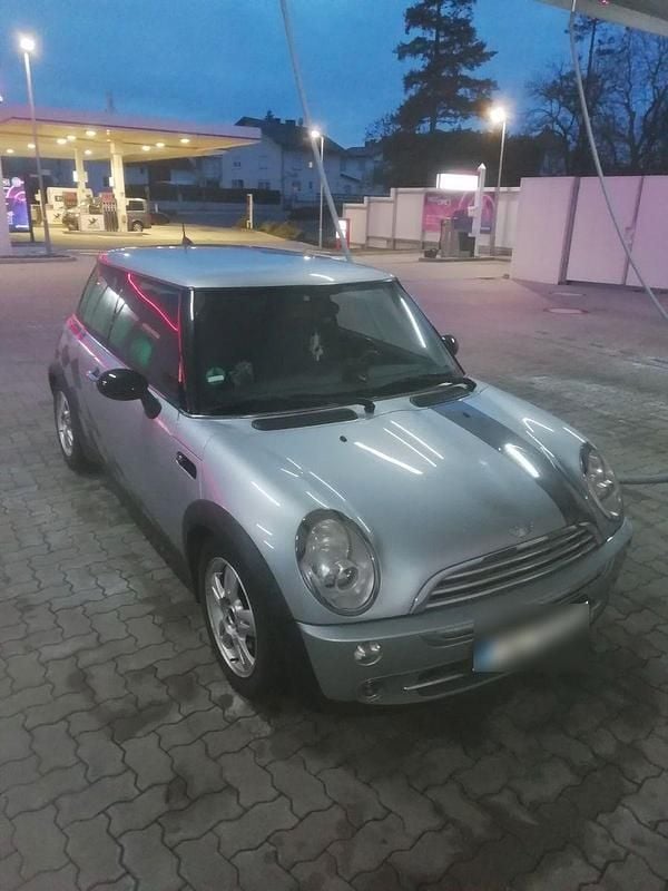 Usado Mini ONE 90 HP (66 kW) 2005 Prateado Citadino