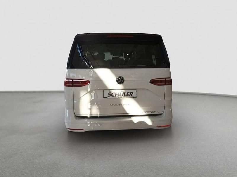 Neu VW Multivan Edition 150 PS (110 kW) 2025 Weiß Van / Kleinbus