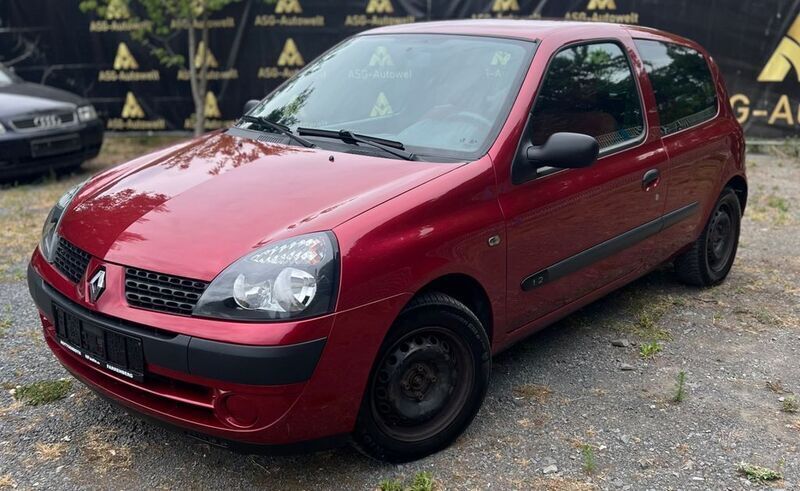 Gebraucht Renault Clio II Authentique 58 PS (42 kW) 2001 Rot Kleinwagen