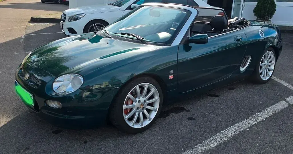 Second-hand MG TF 120 CP (88 kW) 2000 Verde Cabrio