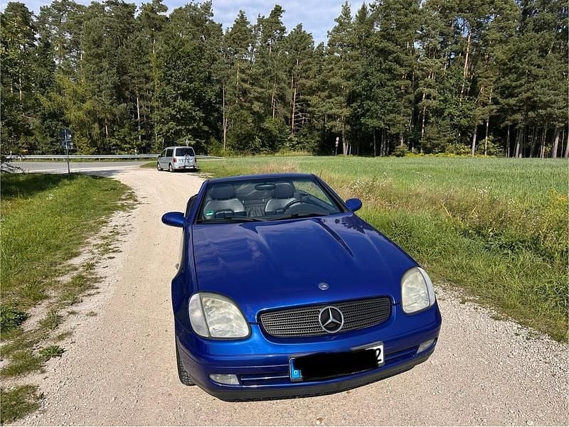 Blau Gebraucht 1997 Mercedes SLK230 Cabrio | 1.300 € (Superpreis) - Bild 1/4