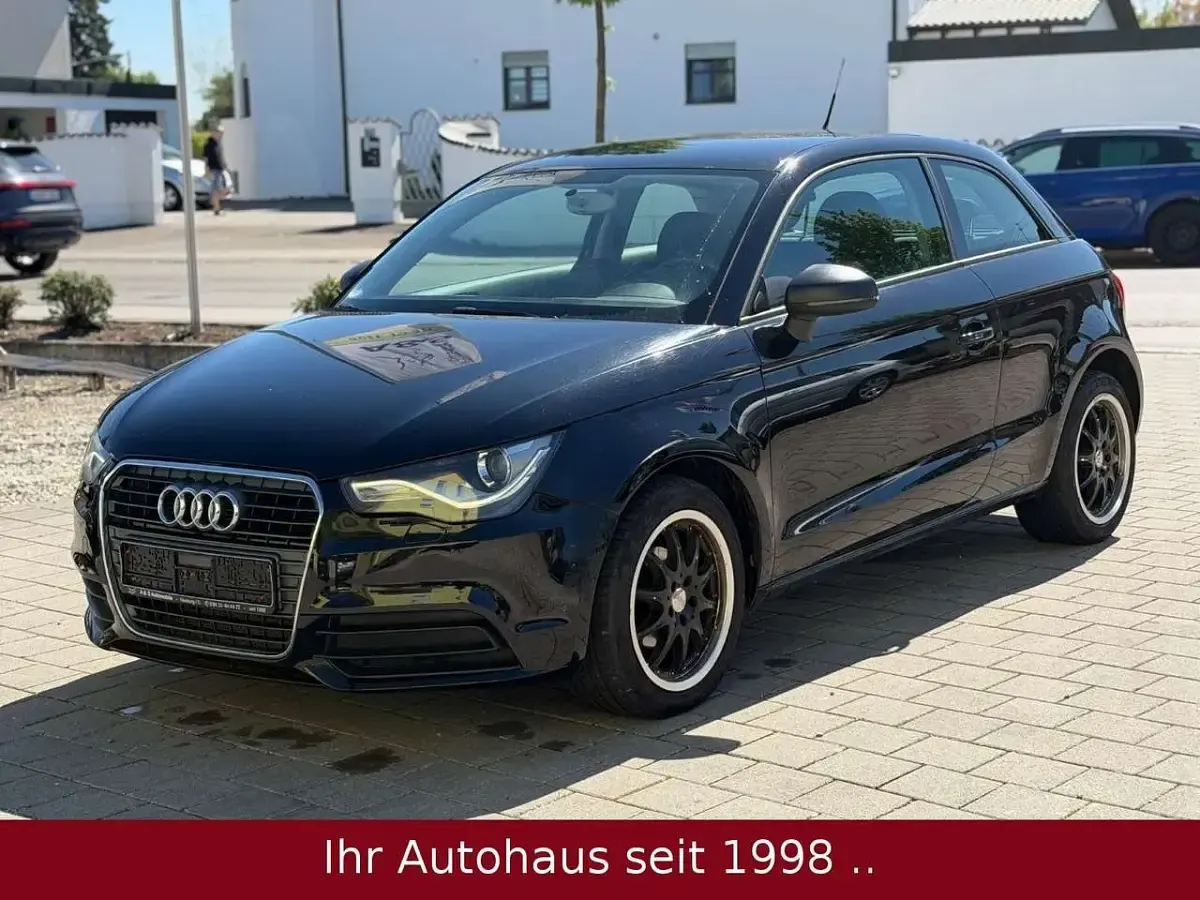 Gebraucht Audi A1 Attraction 86 PS (63 kW) 2011 Schwarz Kleinwagen
