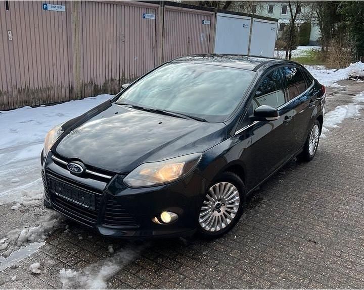 Gebraucht Ford Focus 150 PS (110 kW) 2011 Schwarz Limousine