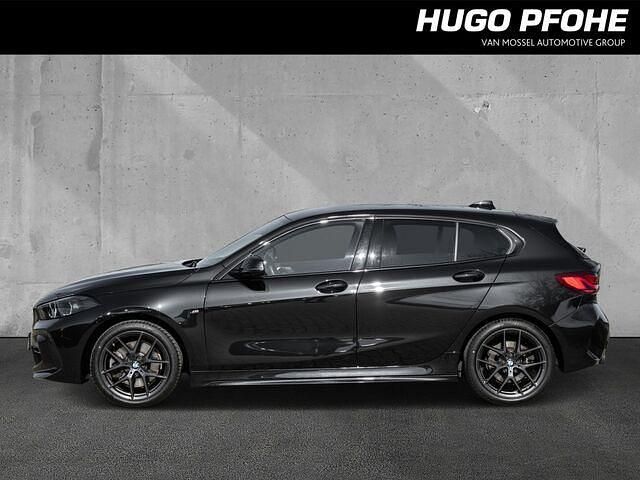 Gebraucht BMW 120 M Sport 178 PS (130 kW) 2020 Black sapphire metallic Kleinwagen