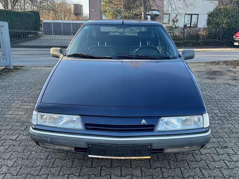 Blau Gebraucht 1990 Citroën XM Limousine | 7.900 € - Bild 1/4