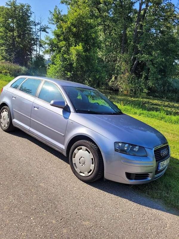 Grau Gebraucht 2008 Audi A3 Attraction Kleinwagen | 2.999 € (Guter Preis) - Bild 1/4