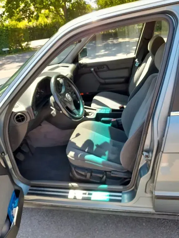 Gebraucht BMW 535 211 PS (155 kW) 1988 Blau Limousine