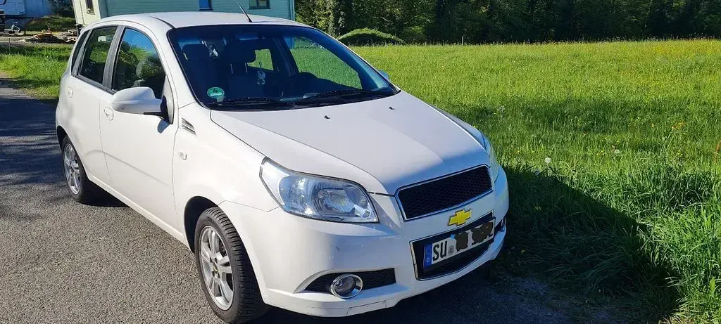 Gebraucht Chevrolet Aveo LT 101 PS (74 kW) 2008 Weiß Limousine