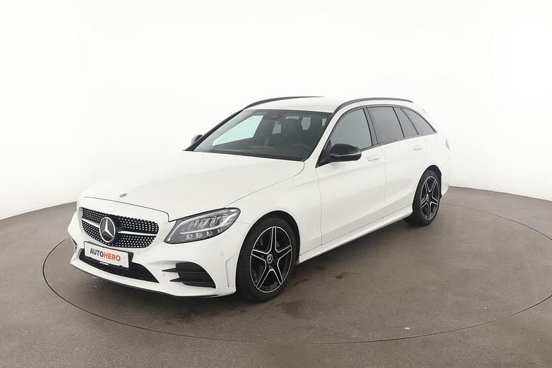 Second-hand Mercedes C180 AMG line 156 CP (114 kW) 2020 Break