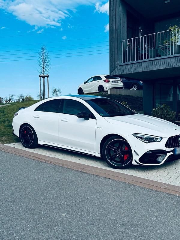 Gebraucht Mercedes CLA45 AMG AMG 421 PS (309 kW) 2020 Weiß Limousine