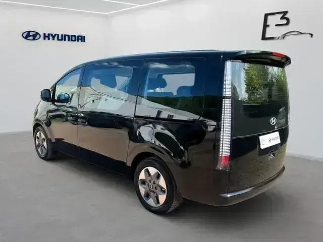 Gebraucht Hyundai Staria Trend 225 PS (165 kW) 2025 Schwarz Van / Kleinbus