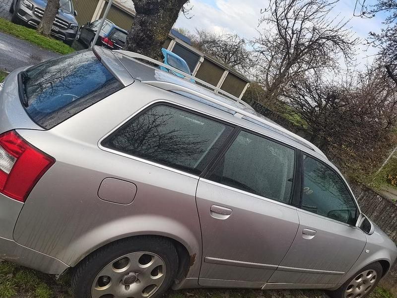 Gebraucht Audi A4 131 PS (96 kW) 2004 Silber Kombi