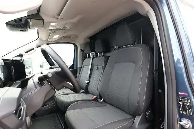 Neu Ford Transit Custom Limited 170 PS (125 kW) 2026 Chrome blue metallic chrome blue metallic Van