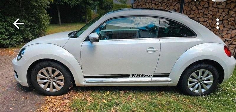 Weiß Gebraucht 2012 VW Beetle Edition Limousine | 9.200 € (Fairer Preis) - Bild 1/4