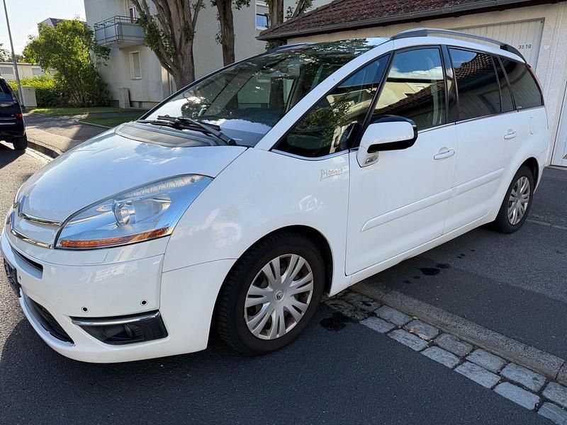 Weiß Gebraucht 2010 Citroën Grand C4 Picasso Exclusive Van / Kleinbus | 1.400 € (Guter Preis) - Bild 1/4