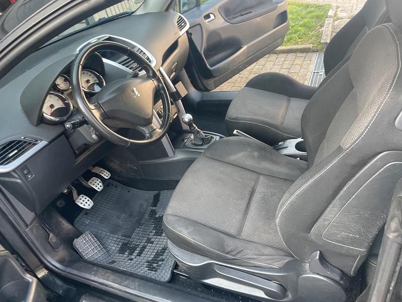 Gebraucht Peugeot 207 110 PS (80 kW) 2008 Schwarz Cabrio