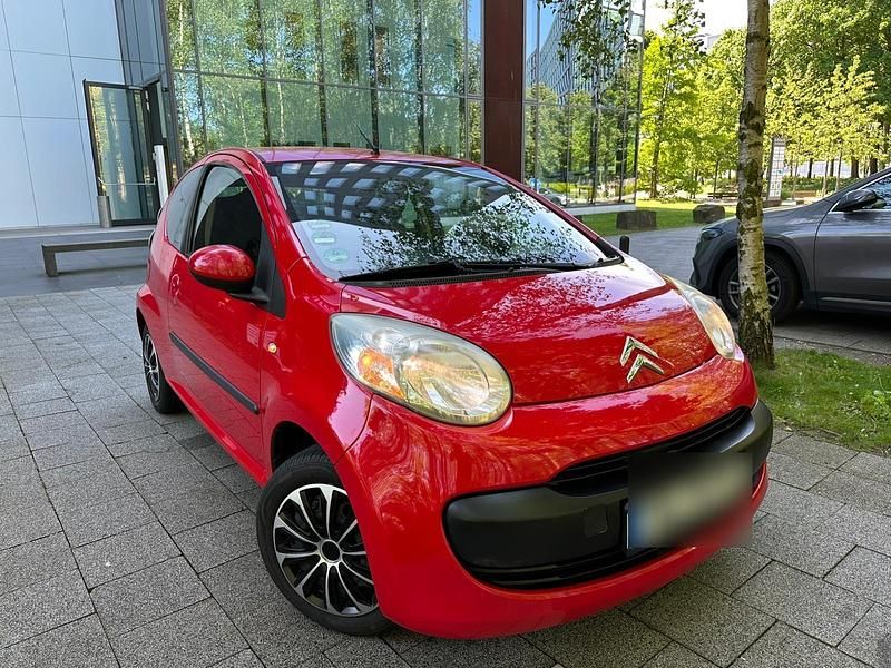 Rot Gebraucht 2008 Citroën C1 Kleinwagen | 1.200 € (Fairer Preis) - Bild 1/4