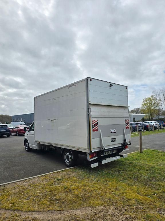 Gebraucht VW Transporter 150 PS (110 kW) 2021 Weiß Van