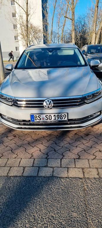 Gebraucht VW Passat 190 PS (139 kW) 2015 Braun Kombi
