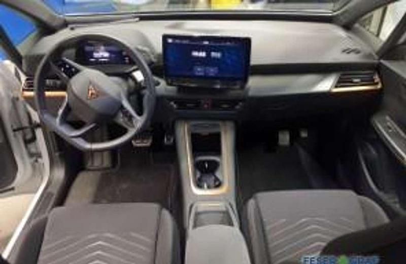 Gebraucht Cupra Born 150 kW (204 PS) 2023 Eisweiß Kleinwagen