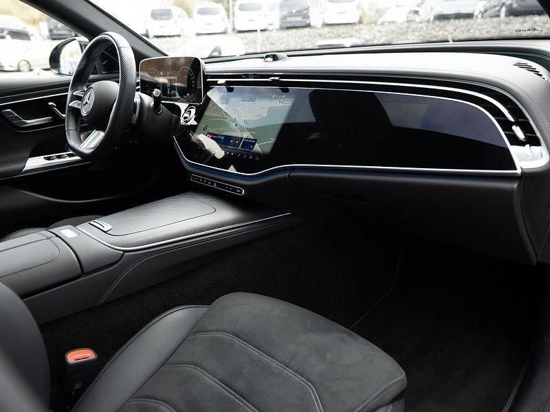 Gebraucht Mercedes E300 AMG 313 PS (230 kW) 2024 Schwarz Limousine