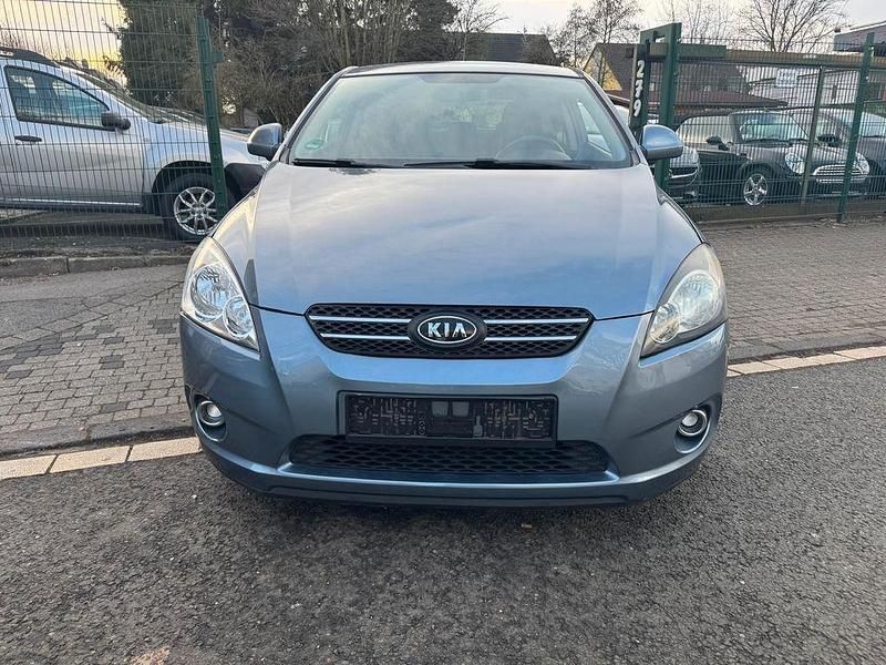 Gebraucht Kia ProCeed EX 126 PS (92 kW) 2008 Blau Limousine