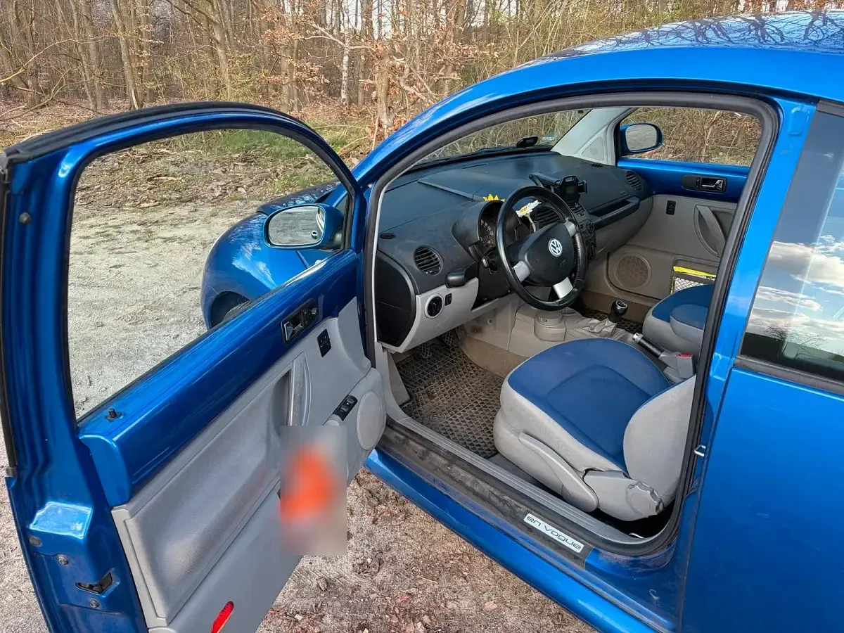 Gebraucht VW New Beetle 102 PS (75 kW) 2002 Blau Kleinwagen