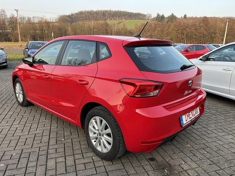 Gebraucht Seat Ibiza Style Plus 95 PS (69 kW) 2023 Rot uni Kleinwagen