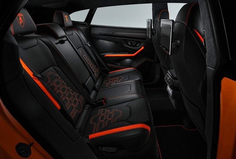 Neu Lamborghini Urus 799 PS (587 kW) 2026 Orange SUV