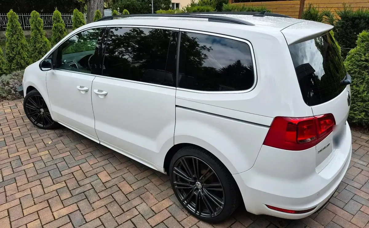 Gebraucht VW Sharan 177 PS (130 kW) 2013 Weiß Van / Kleinbus