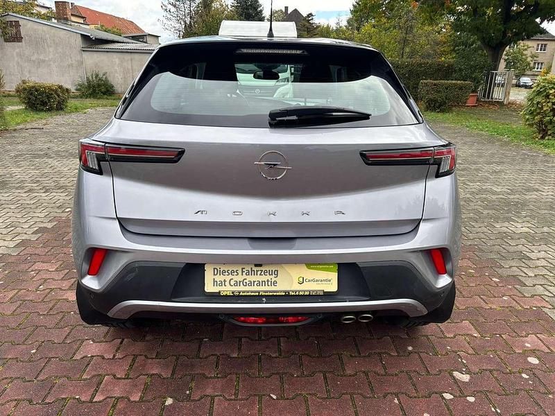 Gebraucht Opel Mokka Edition 131 PS (96 kW) 2021 Kontrast grau/quarz silber SUV