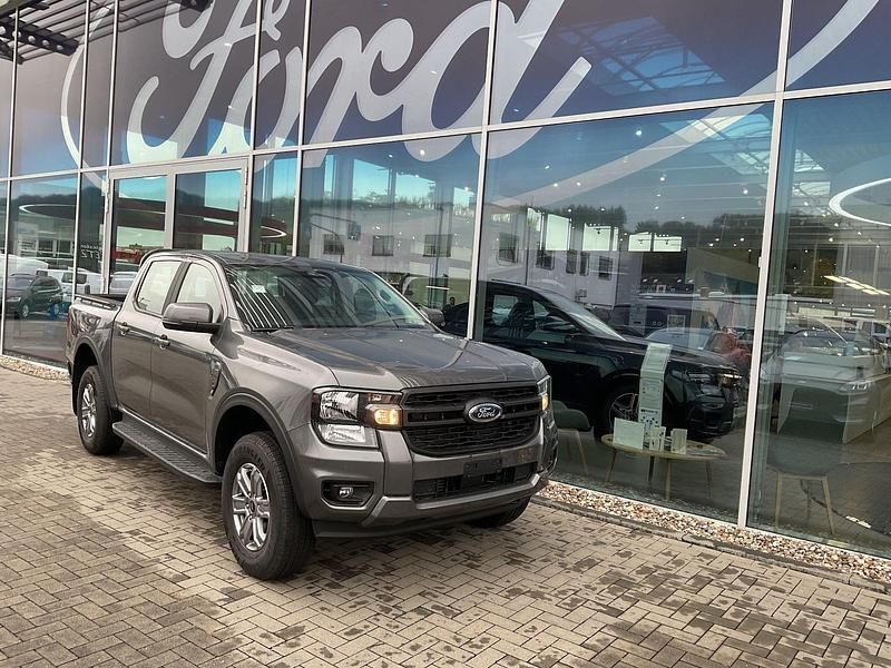 Carbonized grey metallic (grau Neu 2025 Ford Ranger XLT Abholung | 45.922 € (Fairer Preis) - Bild 1/4