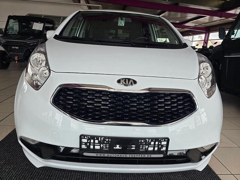 Gebraucht Kia Venga DREAM-TEAM Edition 125 PS (91 kW) 2017 Weiß Kleinwagen