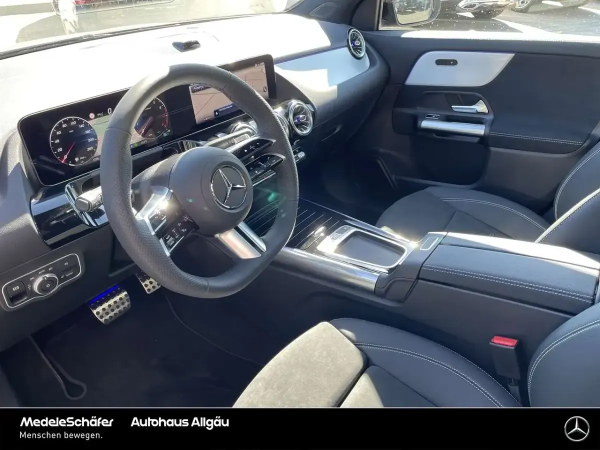 Gebraucht Mercedes GLA220 AMG 190 PS (139 kW) 2026 Grau SUV