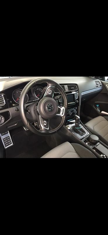 Gebraucht VW Golf VII Highline 150 PS (110 kW) 2015 Schwarz Kleinwagen