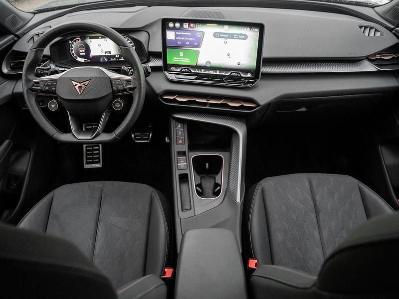 Second-hand Cupra Terramar 150 CP (110 kW) 2025 Gri SUV