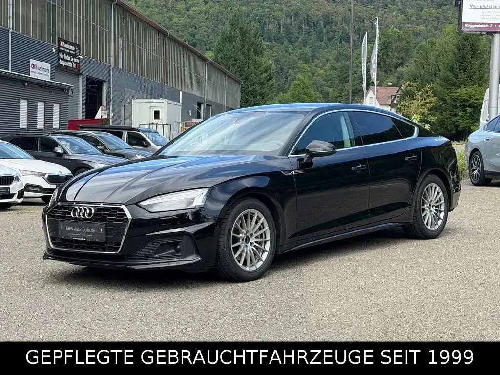 Gebraucht Audi A5 Sportback Performance 204 PS (150 kW) 2023 Schwarz Kleinwagen
