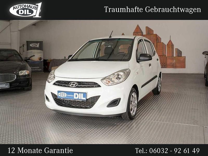 Weiß Gebraucht 2013 Hyundai i10 Edition Kleinwagen | 7.450 € - Bild 1/4