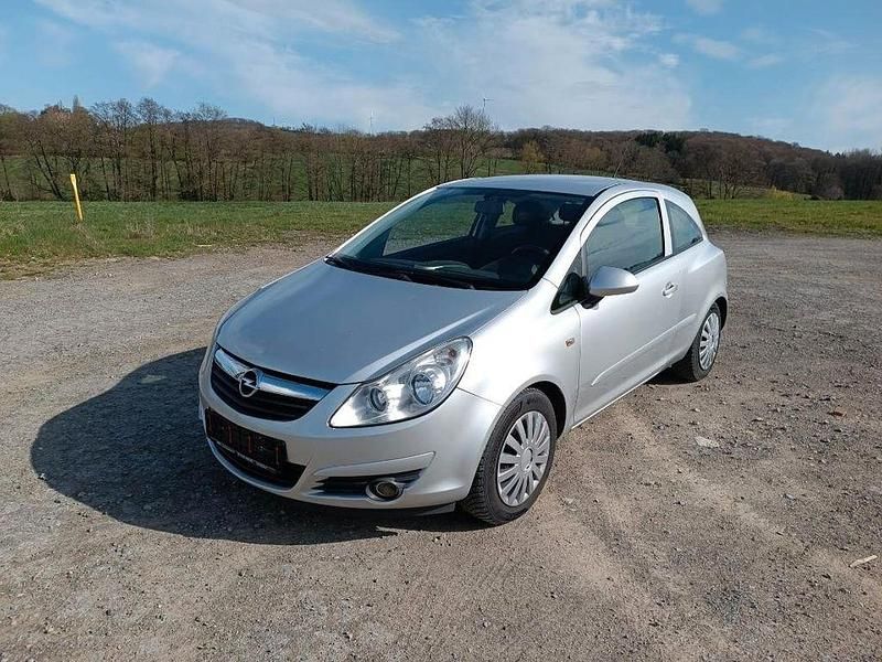 Używany Opel Corsa Edition 80 KM (58 kW) 2007 Srebrny Hatchback