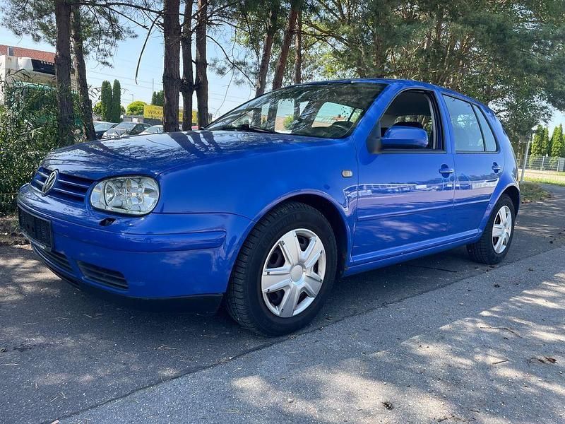 Blau Gebraucht 1998 VW Golf IV Highline Limousine | 1.850 € (Guter Preis) - Bild 1/4