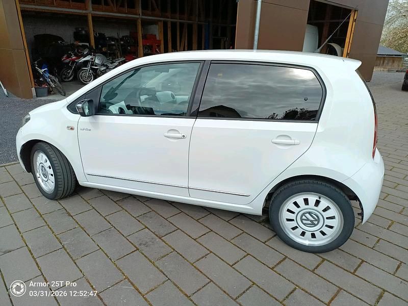 Usata VW up! 75 CV (55 kW) 2013 Bianco Utilitaria