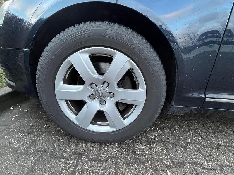 Gebraucht Audi A6 220 PS (161 kW) 2010 Blau Limousine