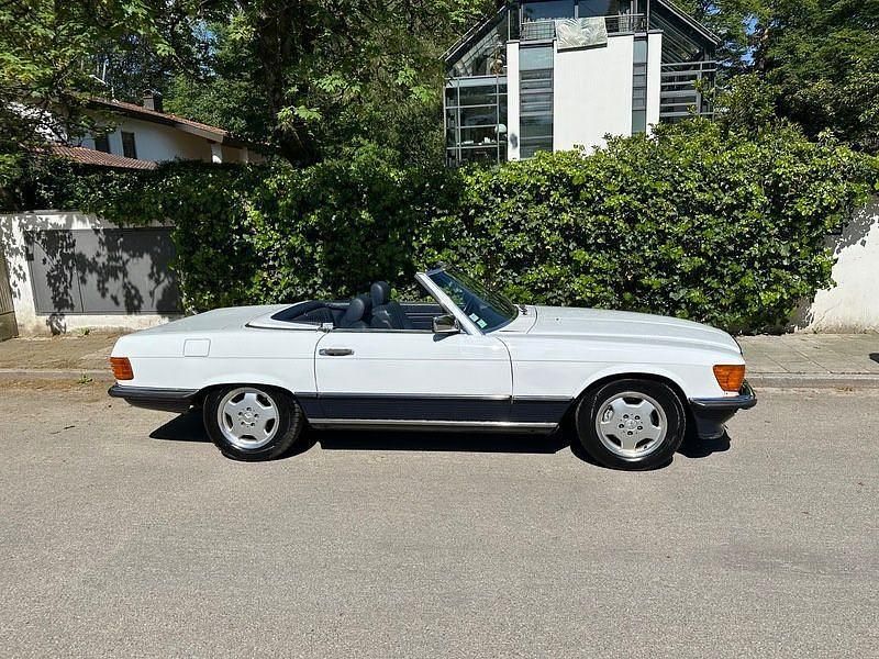 Gebraucht Mercedes SL300 188 PS (138 kW) 1986 Weiß Cabrio