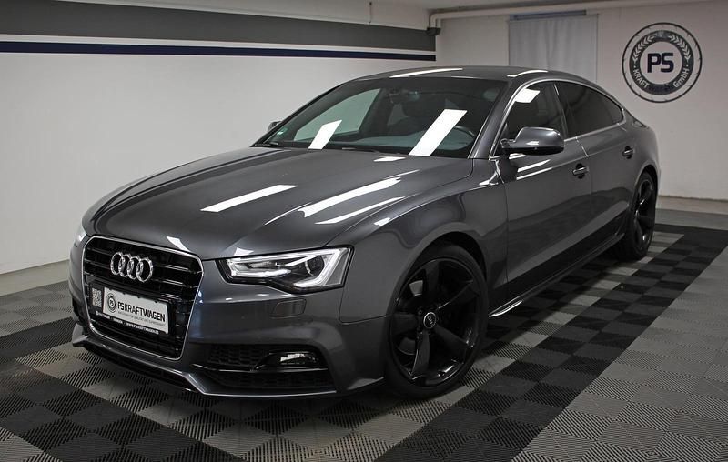 Daytonagrau perleffekt Gebraucht 2016 Audi A5 Sportback S-Line Limousine | 18.890 € (Etwas zu teuer) - Bild 1/3