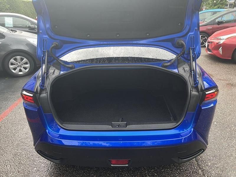 Gebraucht Toyota Mirai Advance 182 PS (133 kW) 2021 Force blue Limousine